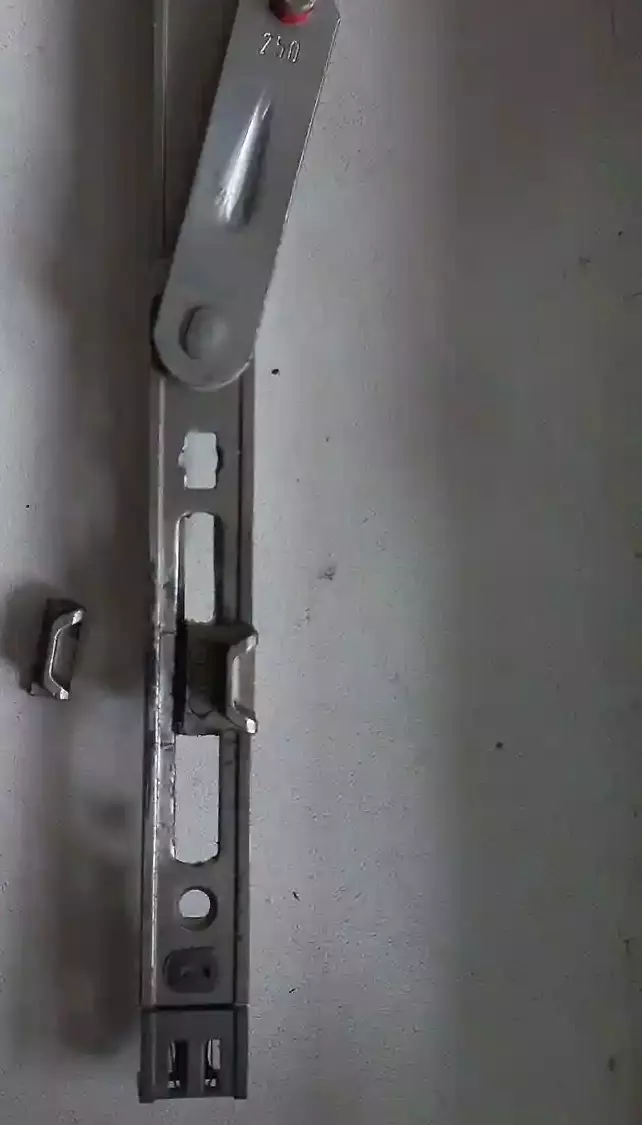 ремонт ручки окна