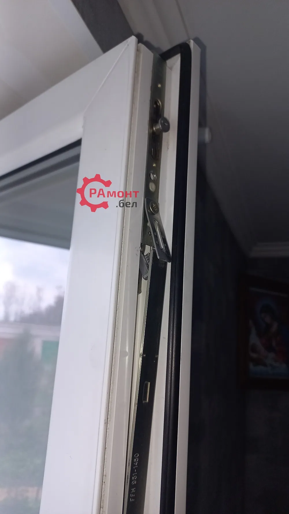 ремонт пластикового окна