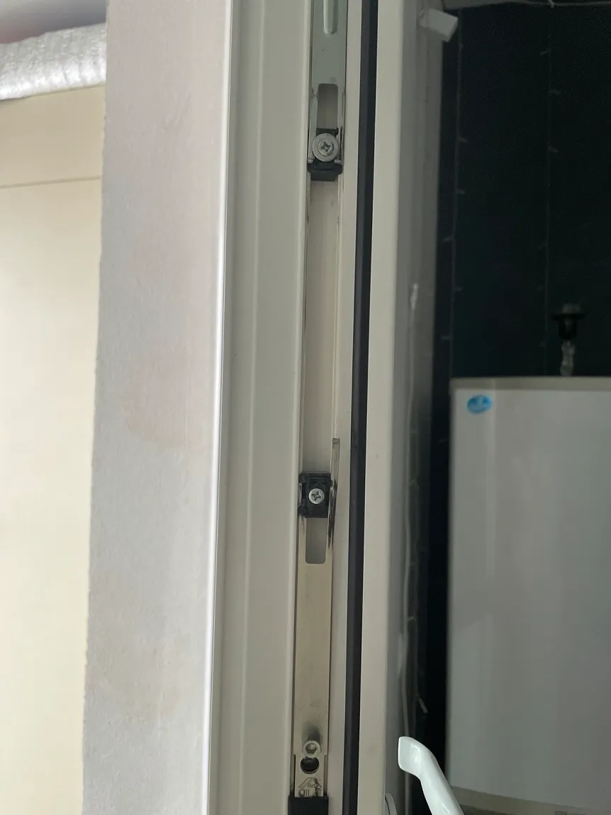 регулировка балконных дверей минск