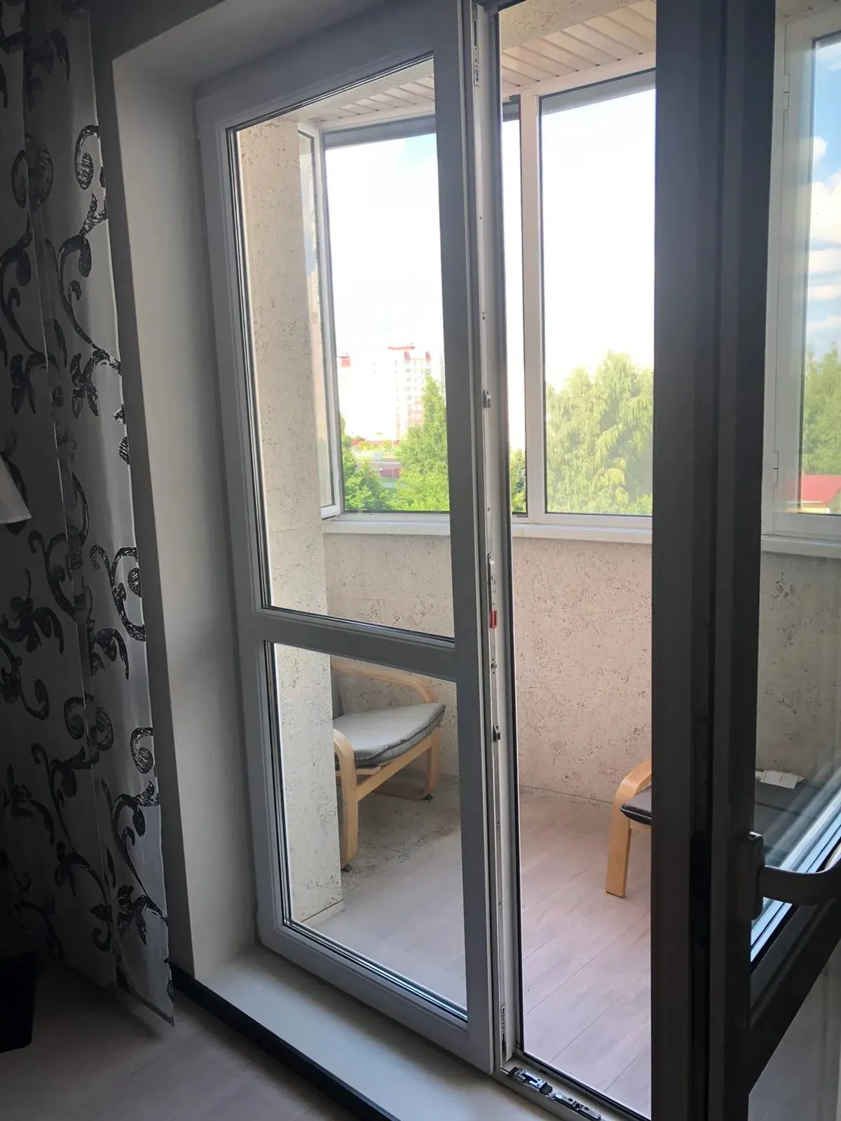 Ремонт балконной двери в Минске