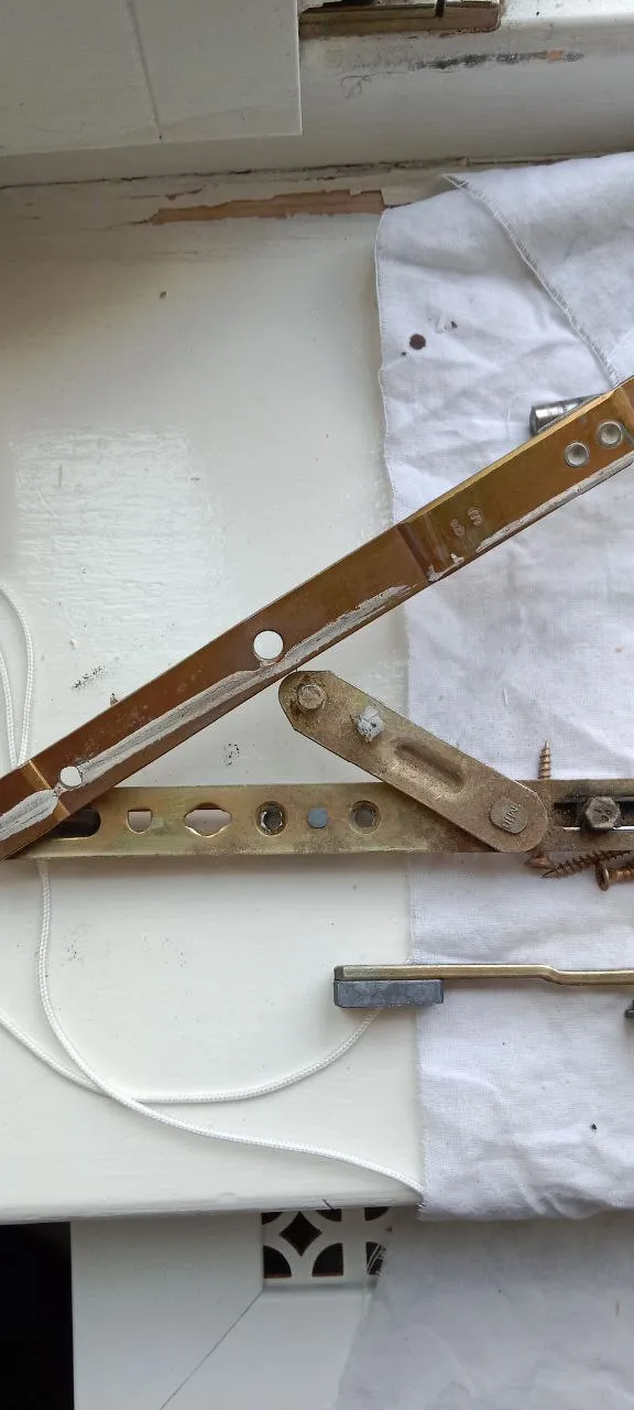 замена фурнитуры пластиковых окон